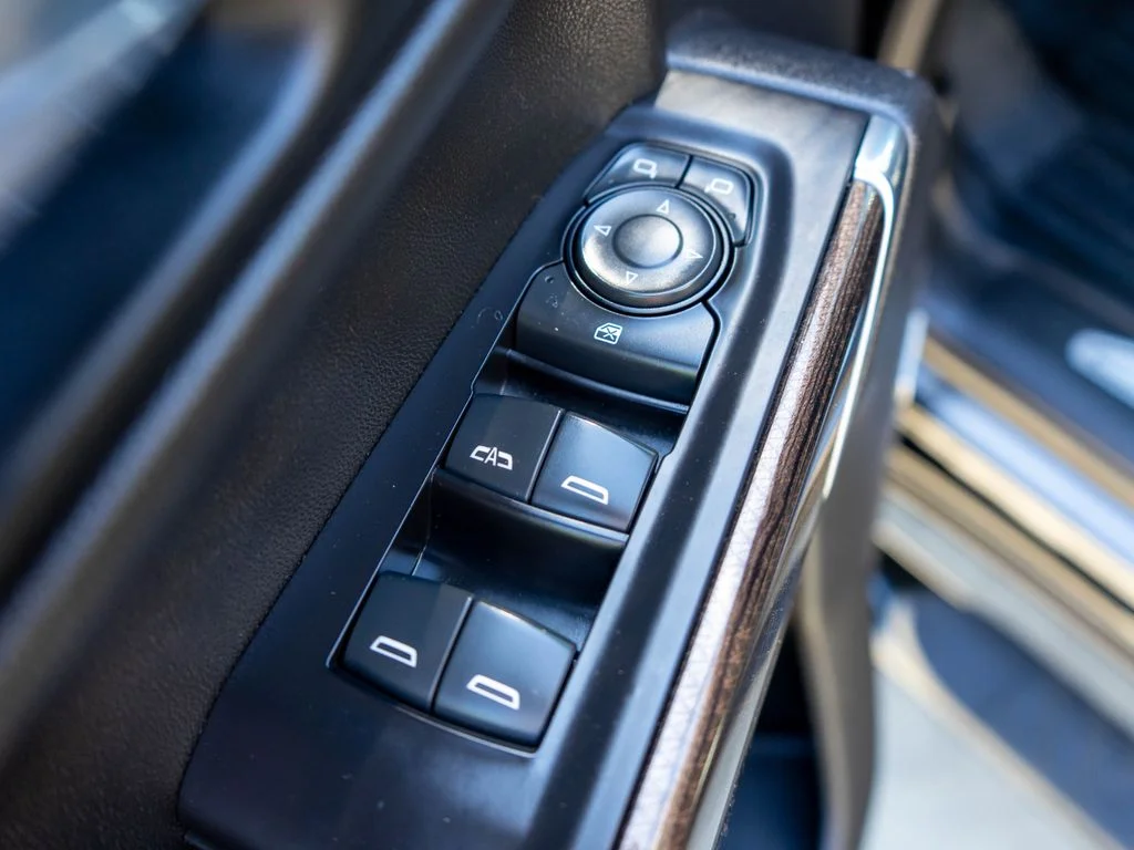 2021 Chevrolet Silverado 1500 RST - Photo 16