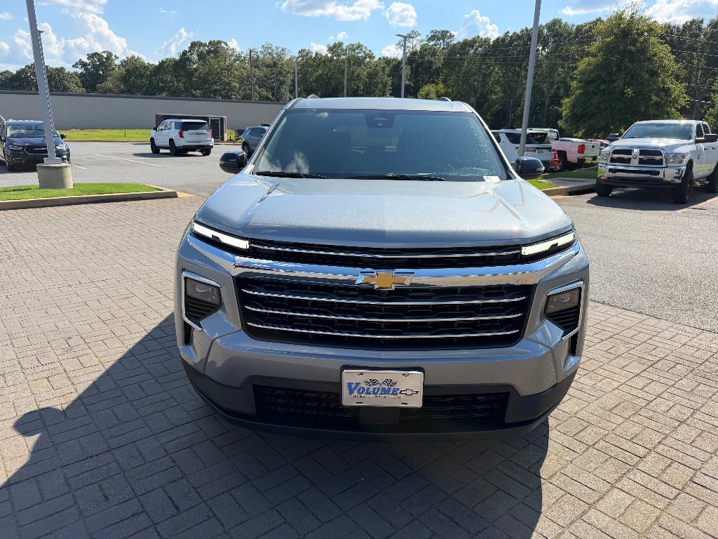 New 2027 Sterling Gray Metallic Chevrolet LT image 11