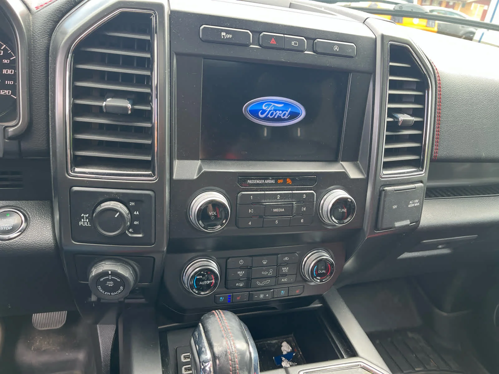 Used 2020 Iconic Silver Metallic Ford LARIAT image 6