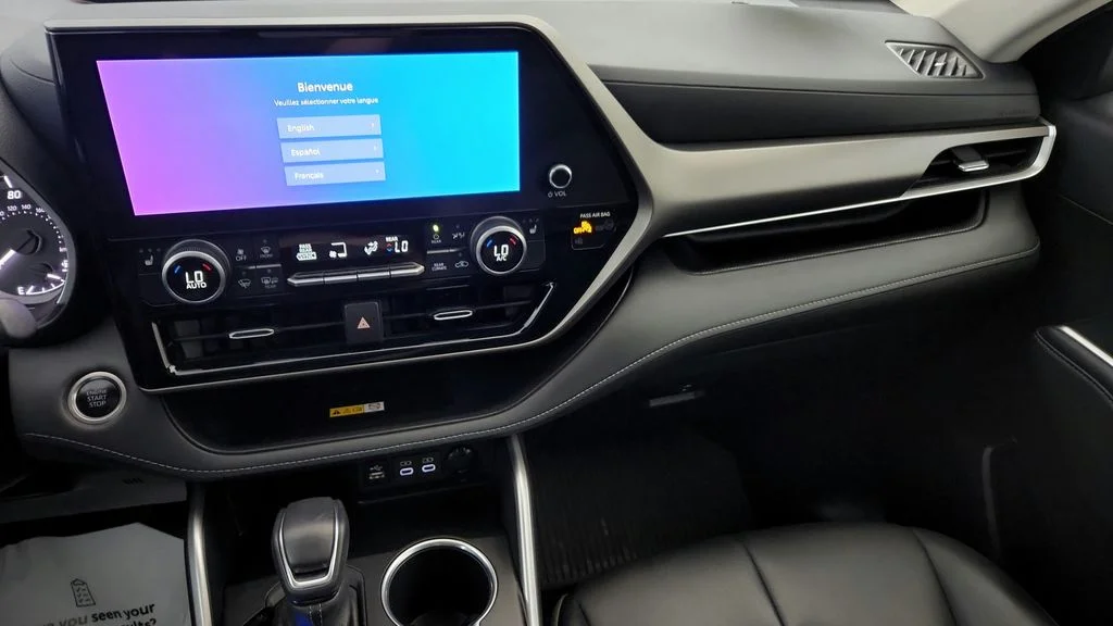 Certified Used 2024 Beige Toyota XLE image 31