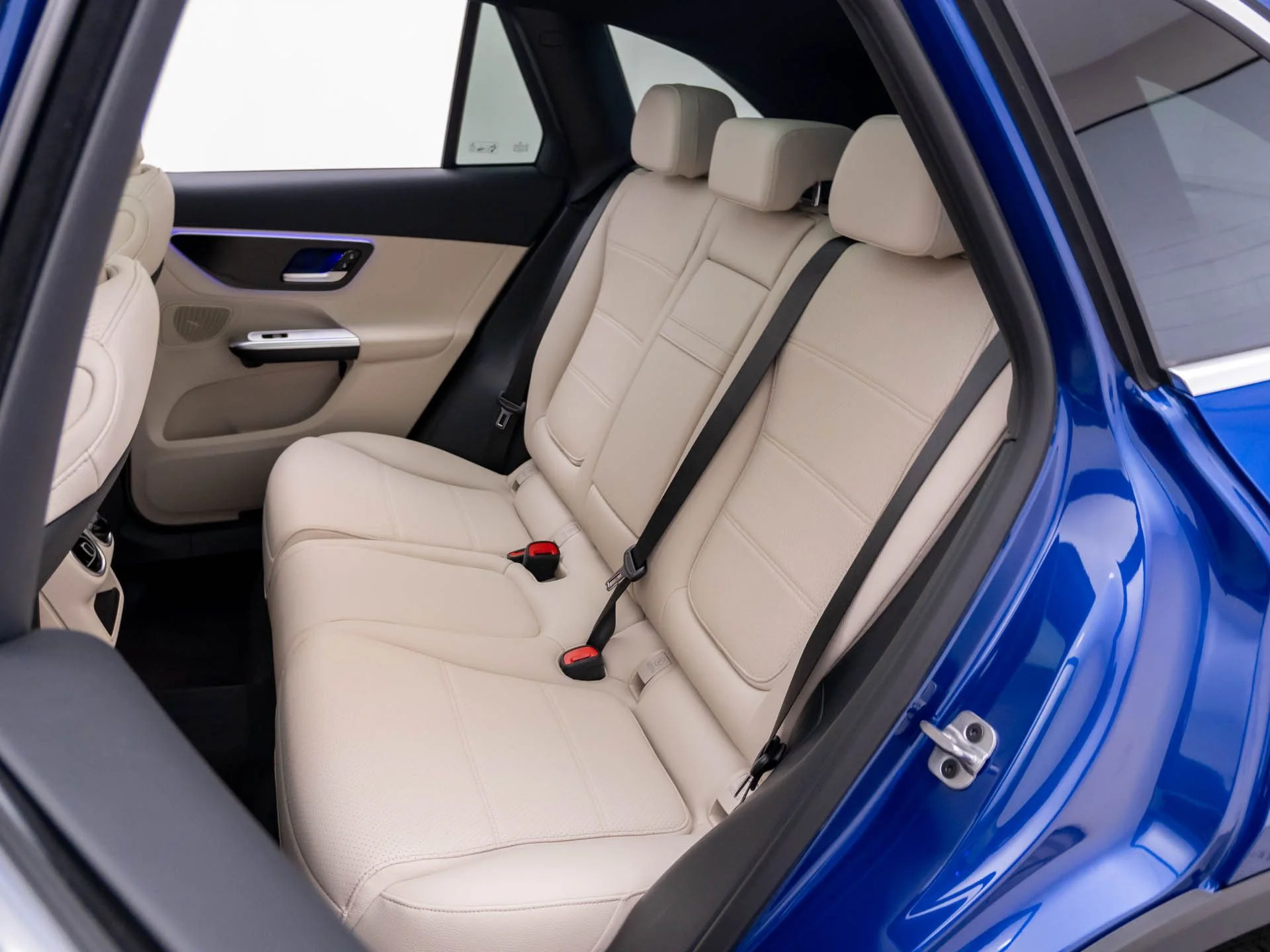 New 2026 Blue Mercedes-Benz GLC 300 image 19