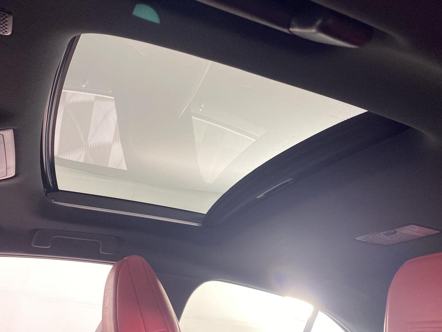 Used 2019  Lexus UX 250h F SPORT image 21