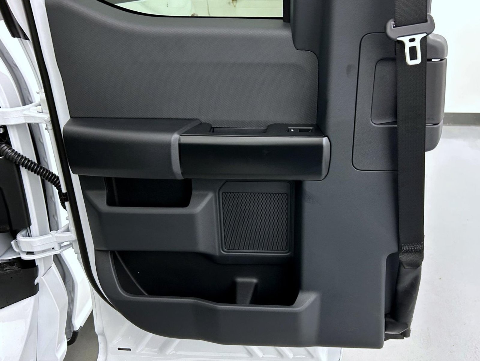 New 2026 Oxford White Ford STX image 20