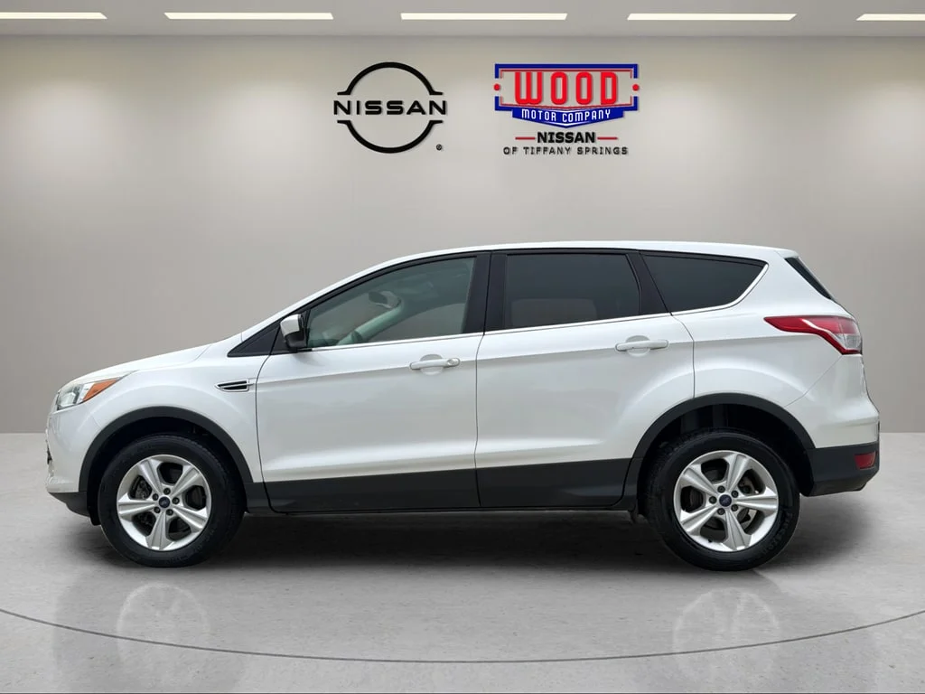 Used 2014 Oxford White Ford SE image 5