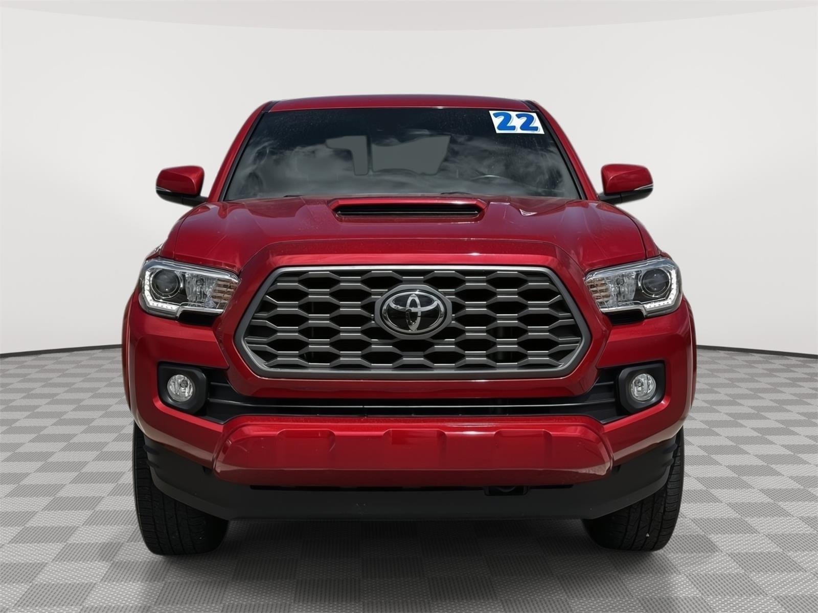 Used 2022 Toyota Tacoma TRD Sport with VIN 3TMCZ5AN7NM532179 for sale in Kansas City