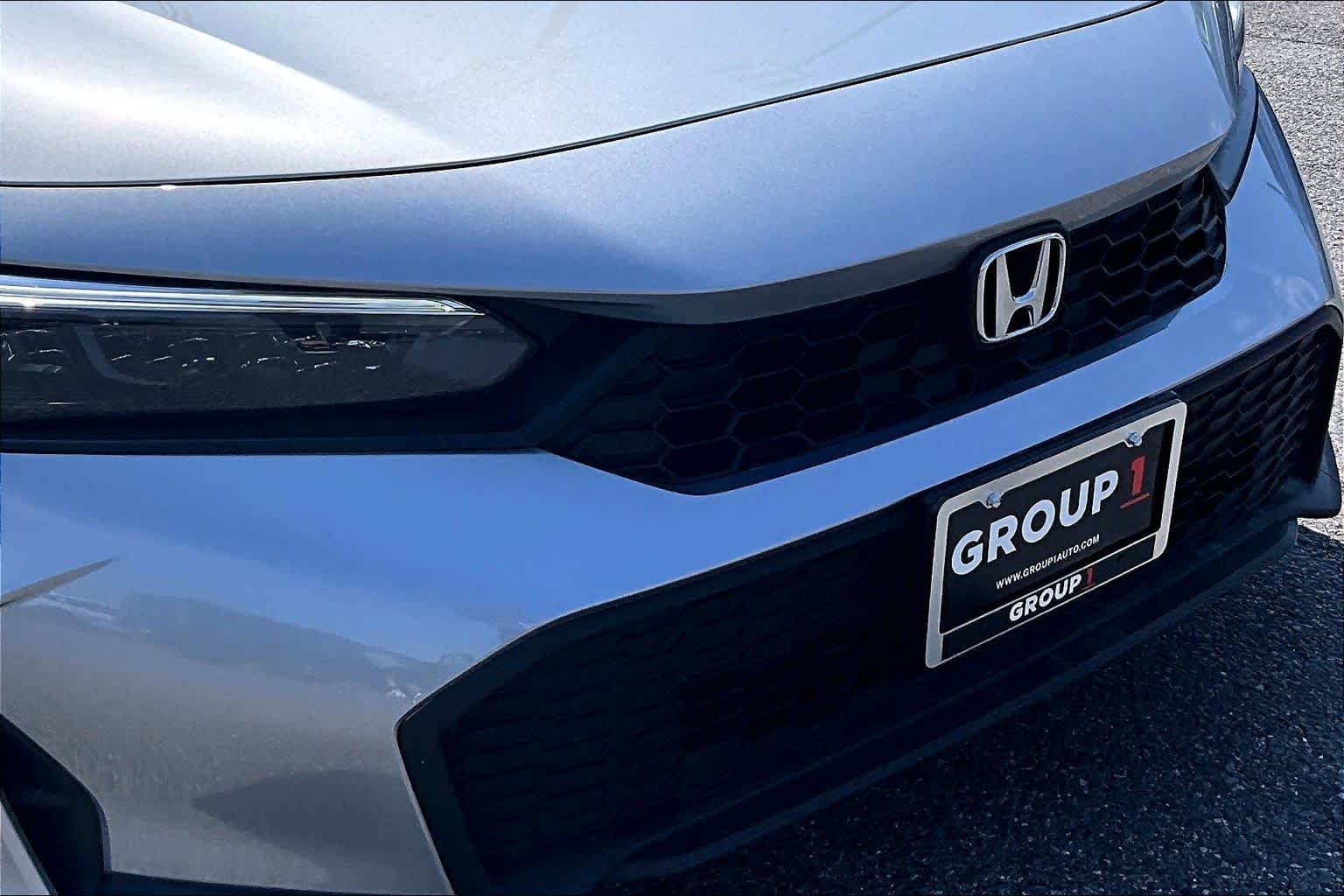Used 2025 Solar Silver Metallic Honda Sport image 29