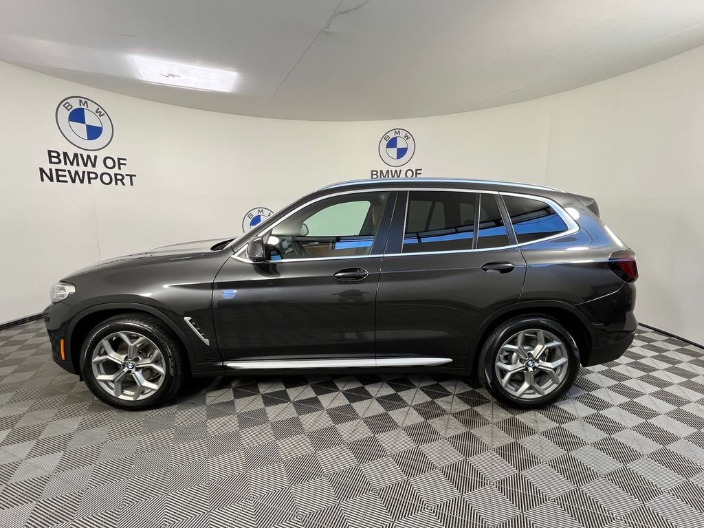 Used 2023 Gray BMW xDrive30i image 12