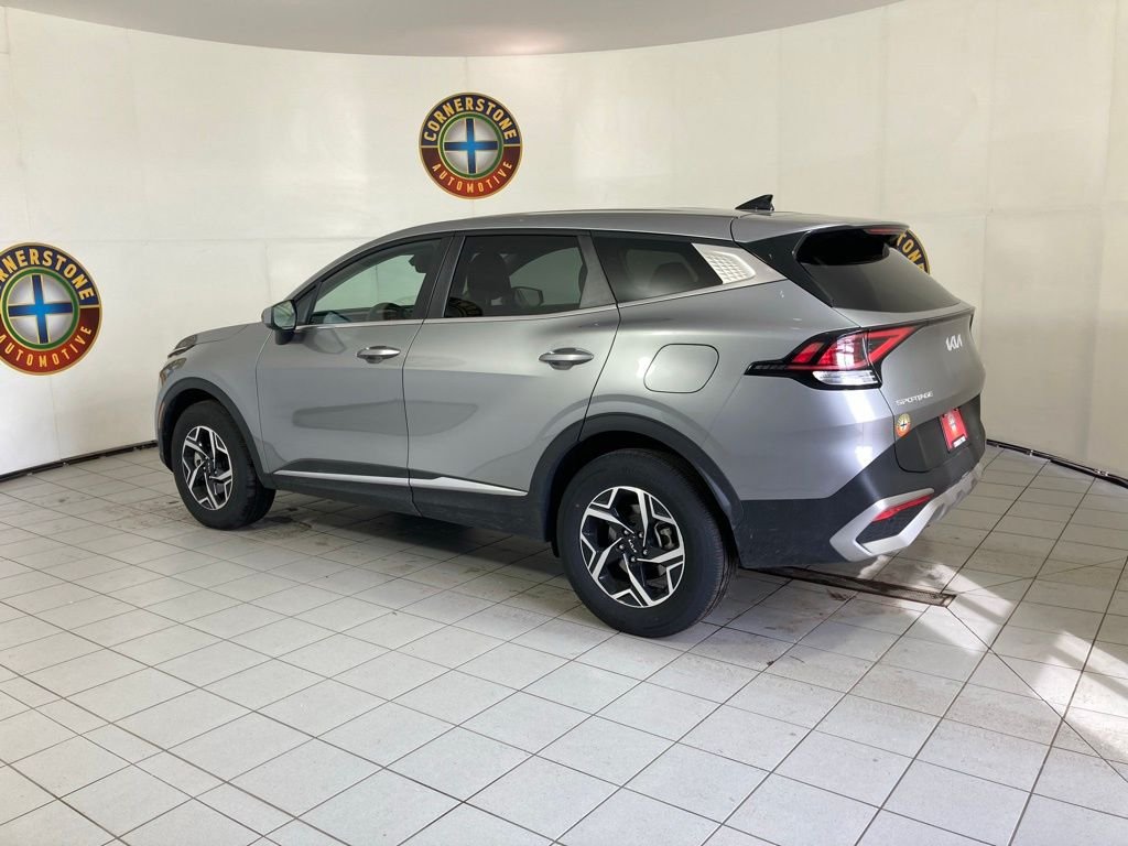 2025 Kia Sportage LX - Photo 22