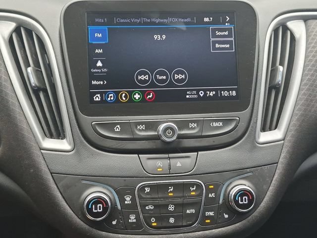 Used 2023 SUMMIT WHITE Chevrolet LT image 20