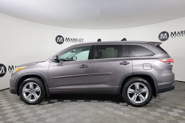 Used 2016 Gray Toyota Limited V6 image 45