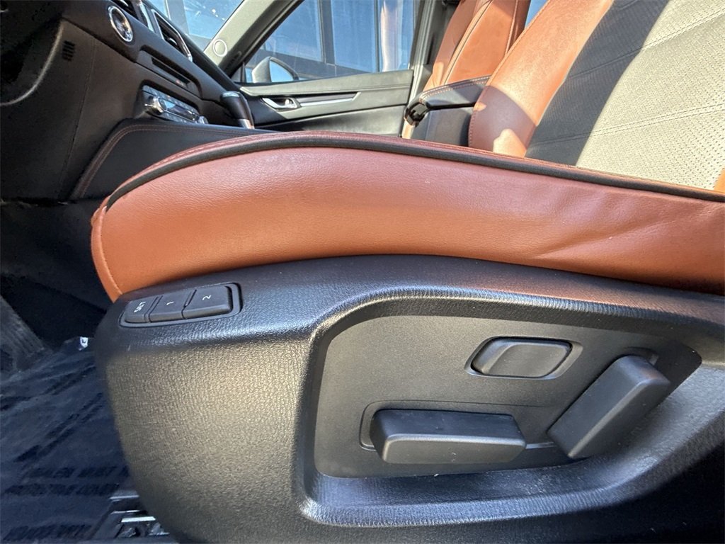 2024 MAZDA CX-5 - Image 11
