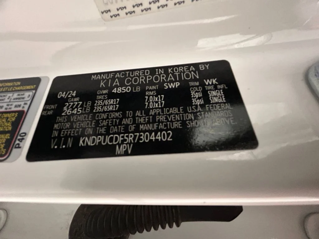 Used 2024 White Kia LX image 20