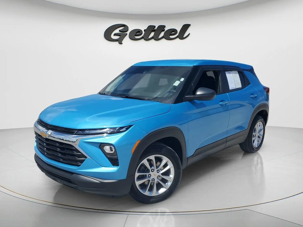 Used 2025 Marina Blue Metallic Chevrolet LS image 1