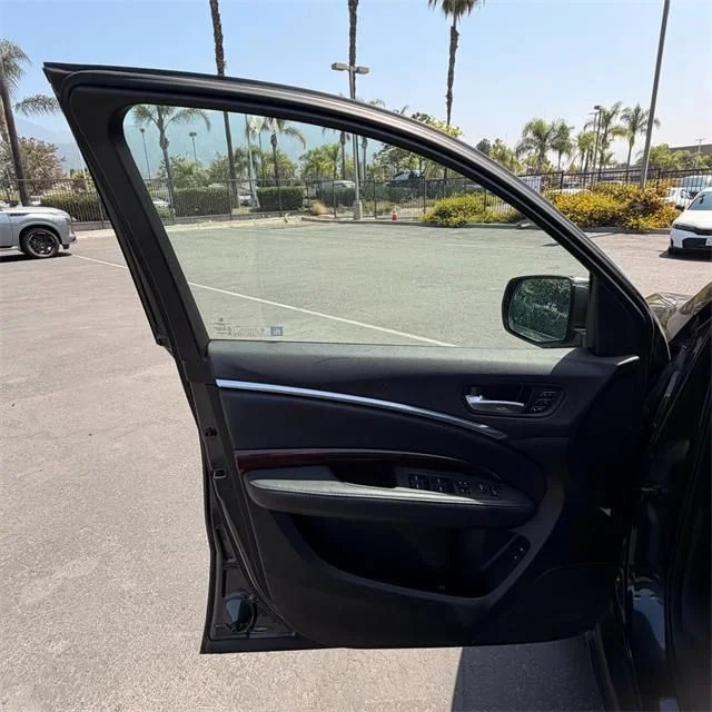 Used 2015  Acura 3.5L image 15