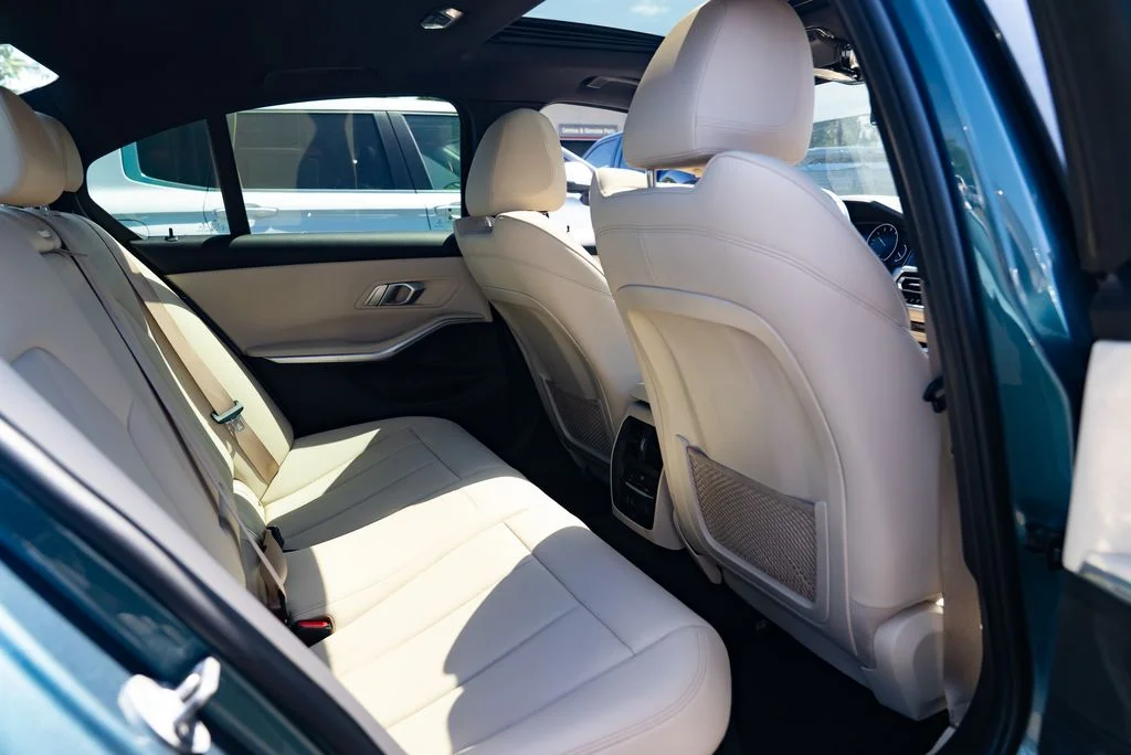 Used 2020 Blue BMW 330i image 22