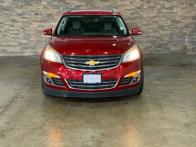 Used 2014 Chevrolet Traverse LTZ with VIN 1GNKVJKD8EJ102879 for sale in Mattoon, IL