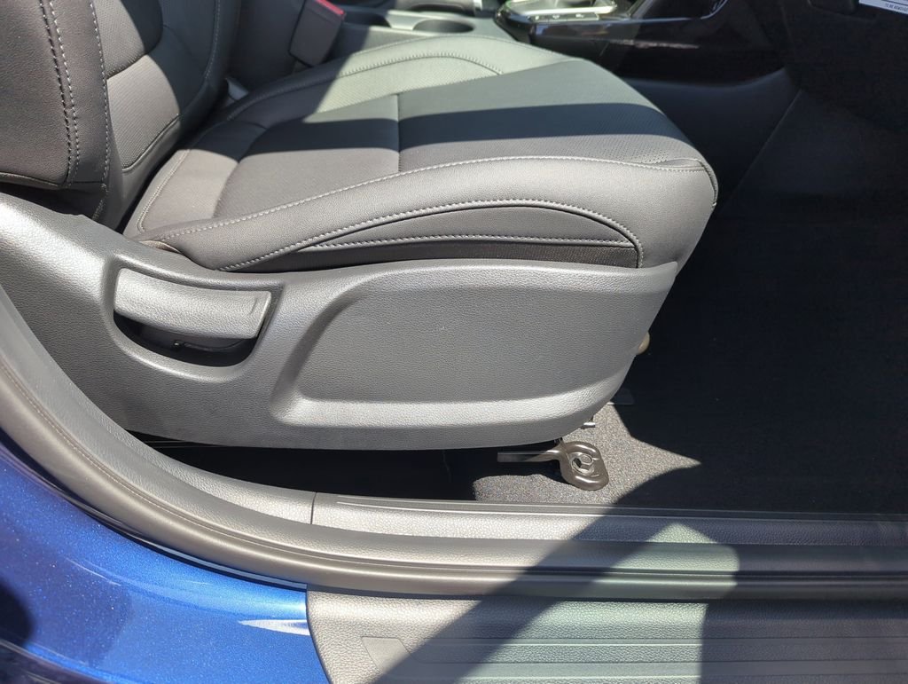 New 2026 Dark Ocean Blue Kia EX image 35