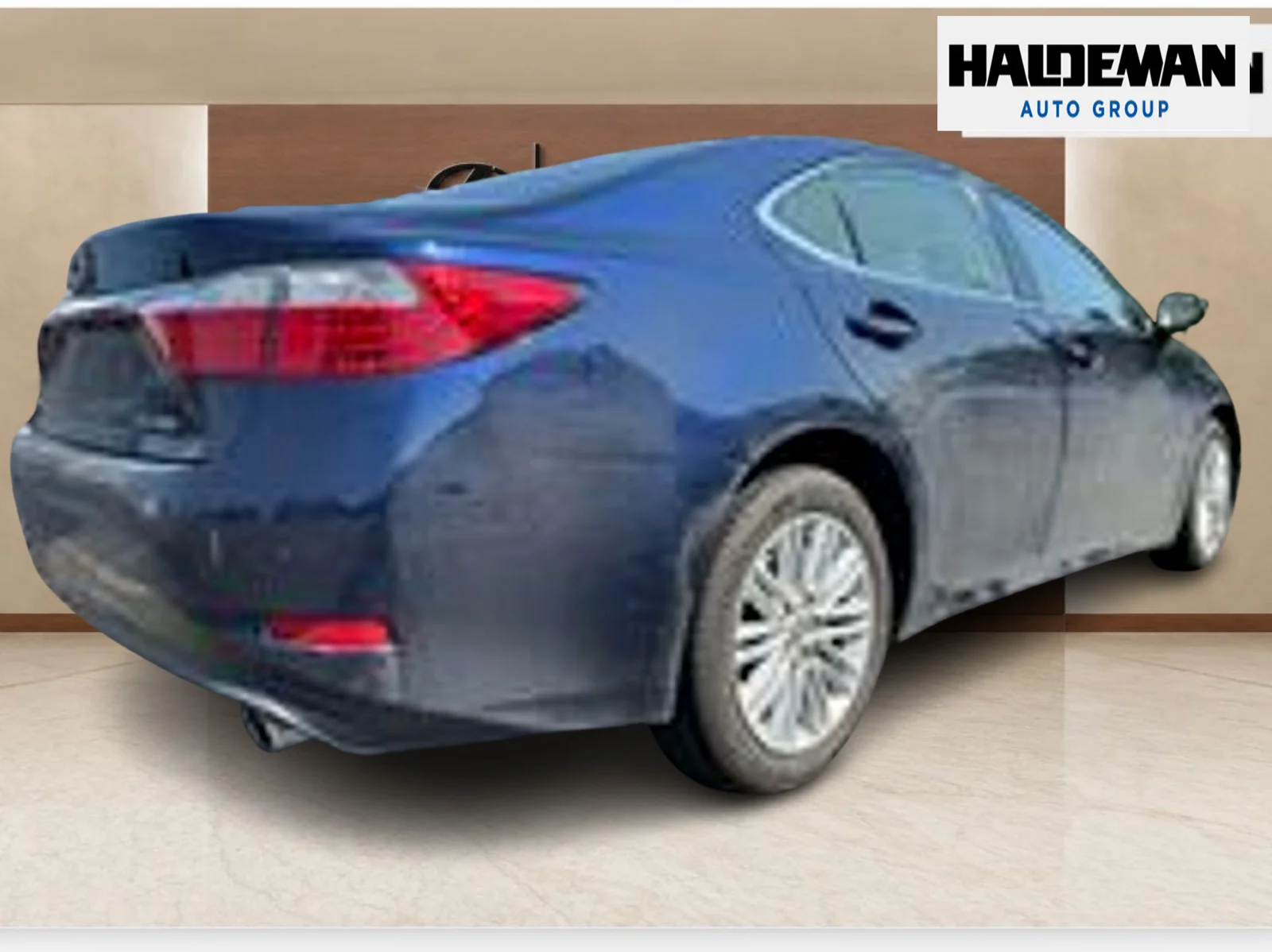 Used 2014 Deep Sea Mica Lexus  image 4