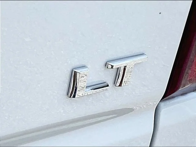2026 Chevrolet Silverado 1500 LT - Photo 9