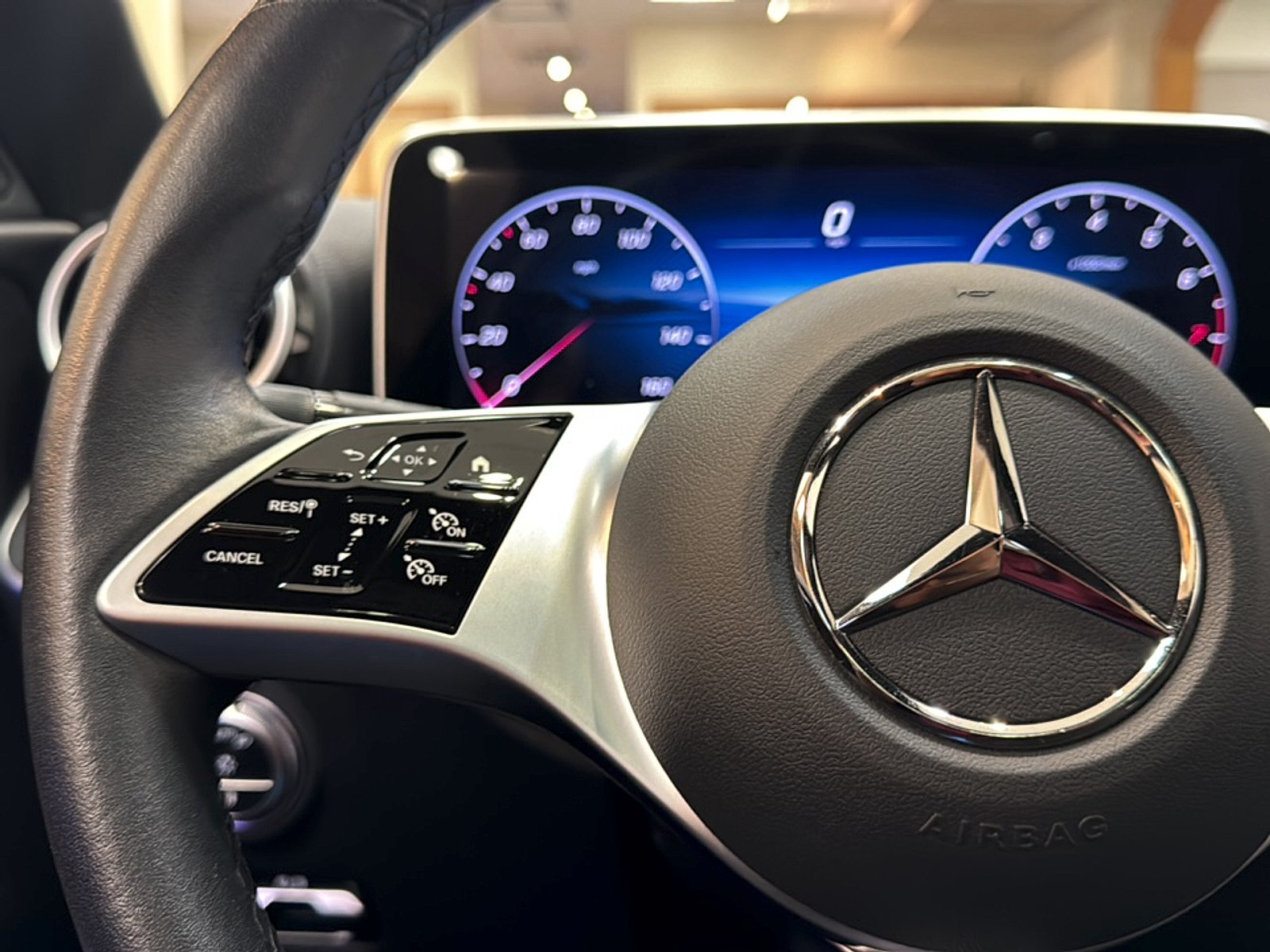 Certified Used 2025 Polar White Mercedes-Benz  image 22