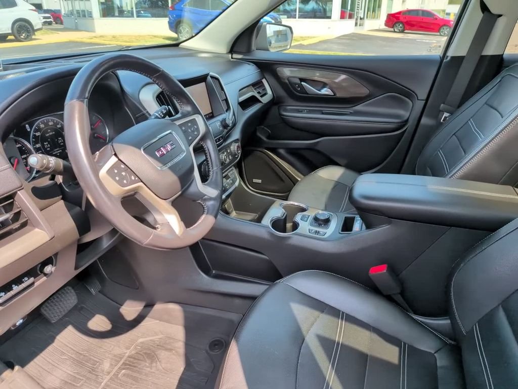 Used 2022 Black GMC Denali image 18