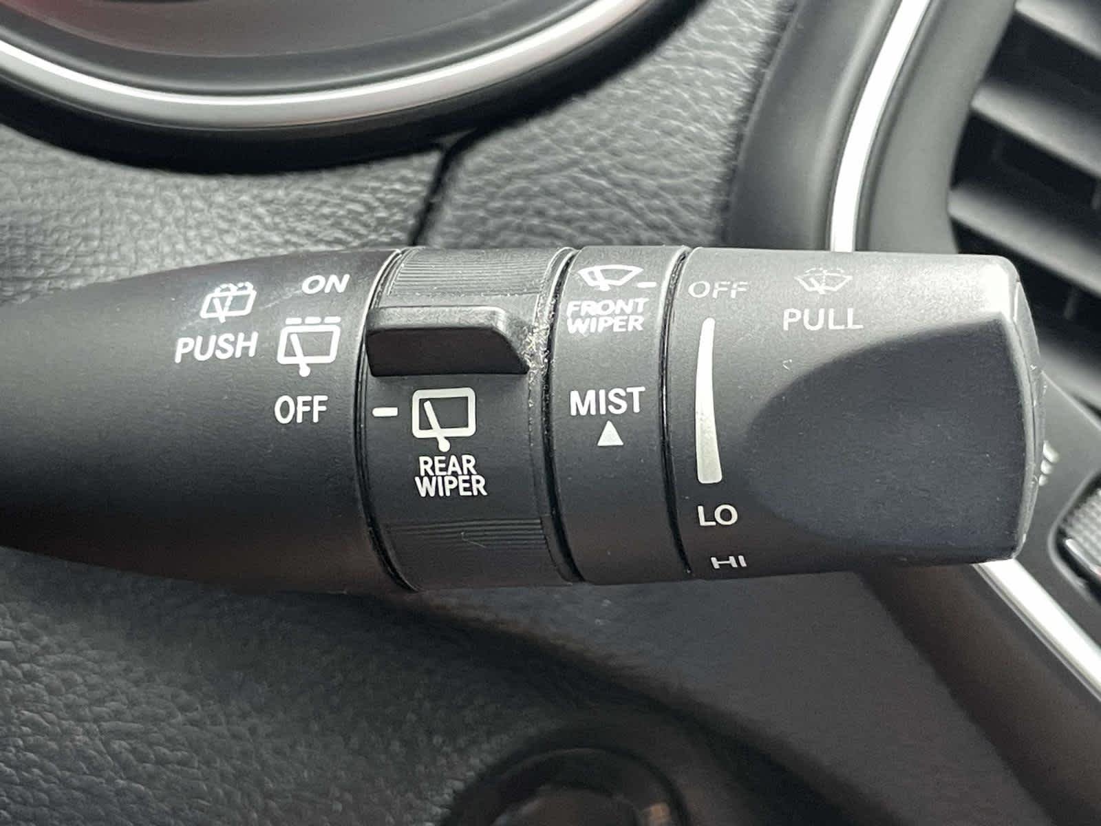 Used 2019 Bright White Clearcoat Jeep Latitude Plus image 33