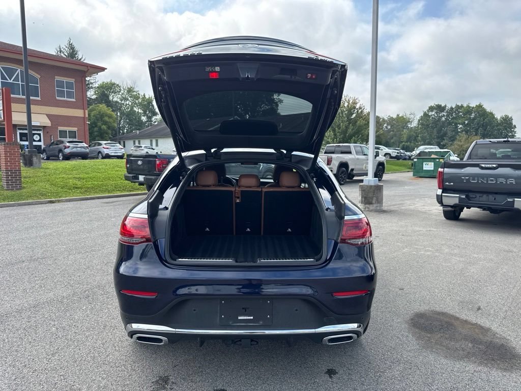 Used 2023 Blue Mercedes-Benz 4MATIC® image 18