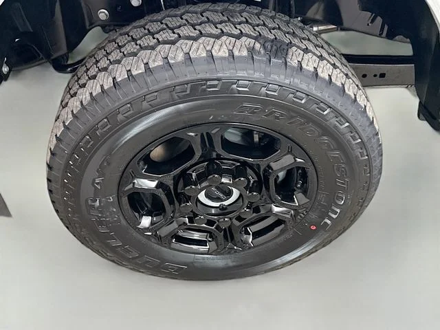 New 2026 Avalanche Ford F-350® XL image 26