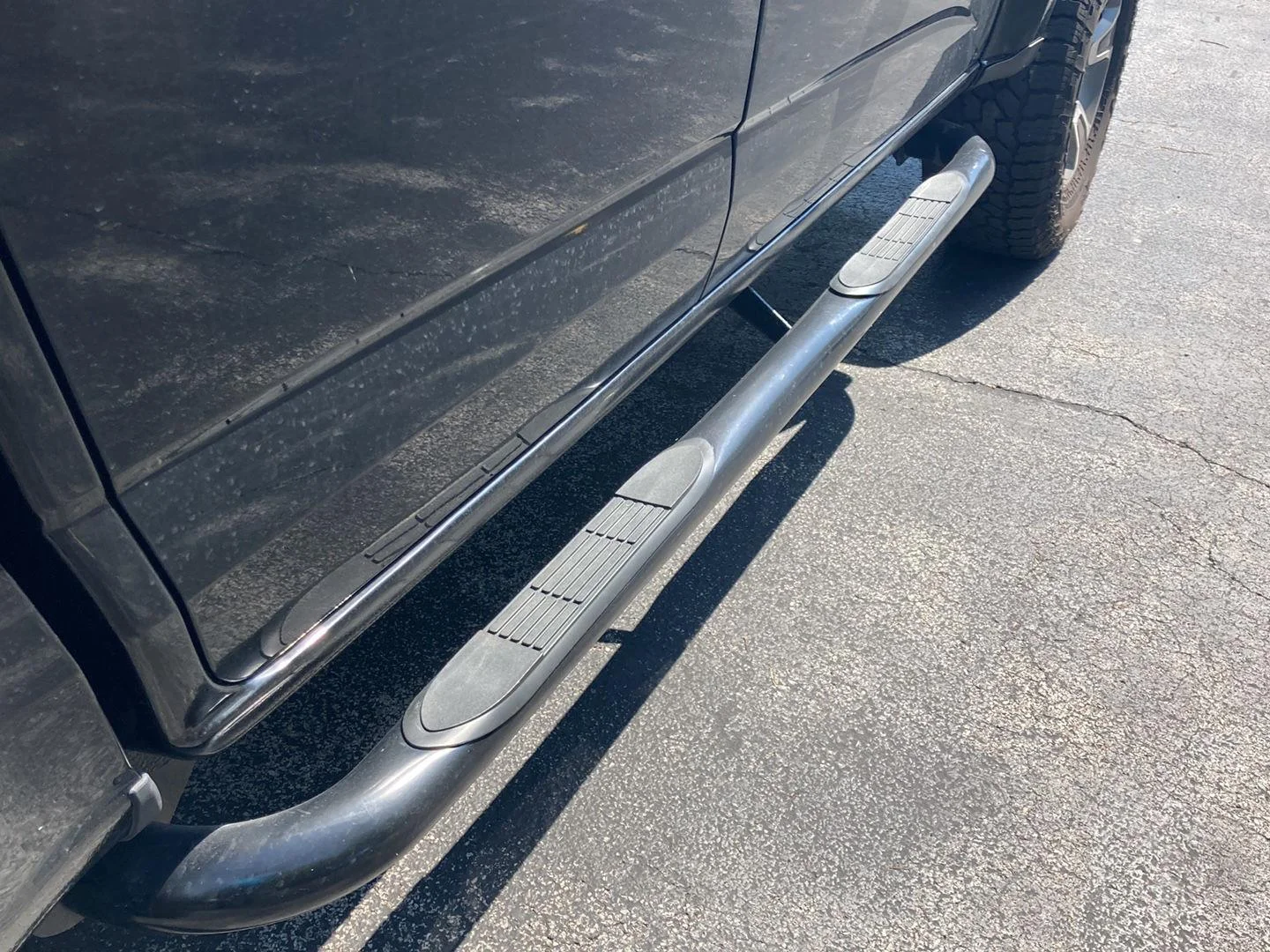 Used 2018 BLACK Chevrolet 4WD Z71 image 10