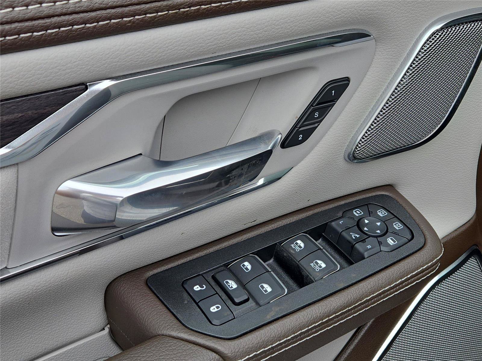 2026 RAM 1500 Laramie - Photo 14