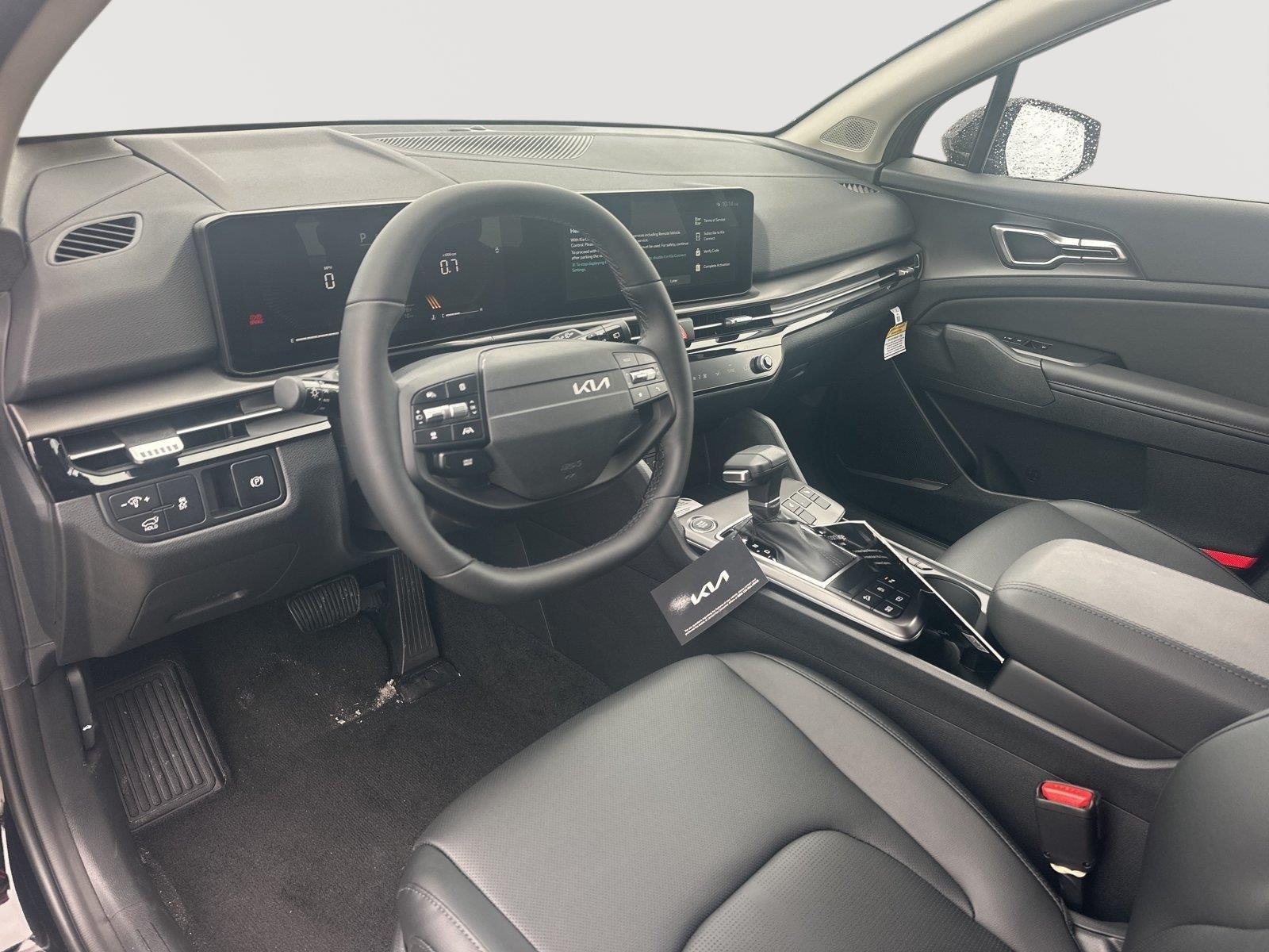 New 2027 Ebony Black Kia EX image 9