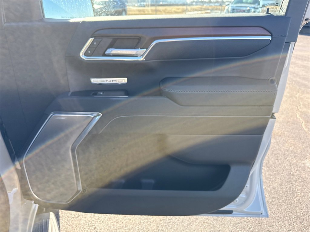 2026 GMC SIERRA - Image 37