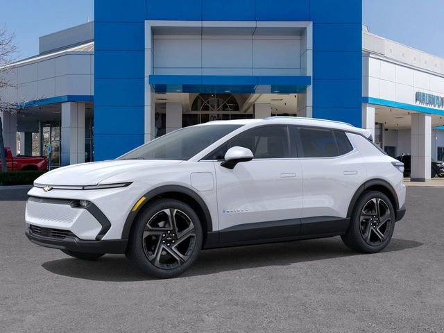 New 2026 Summit White Chevrolet LT image 3
