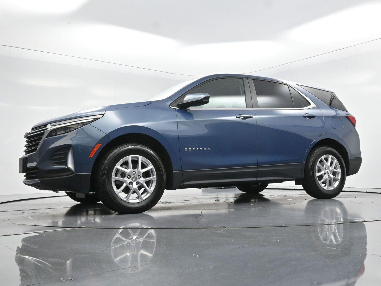 Used 2024 Lakeshore Blue Metallic Chevrolet LT image 45