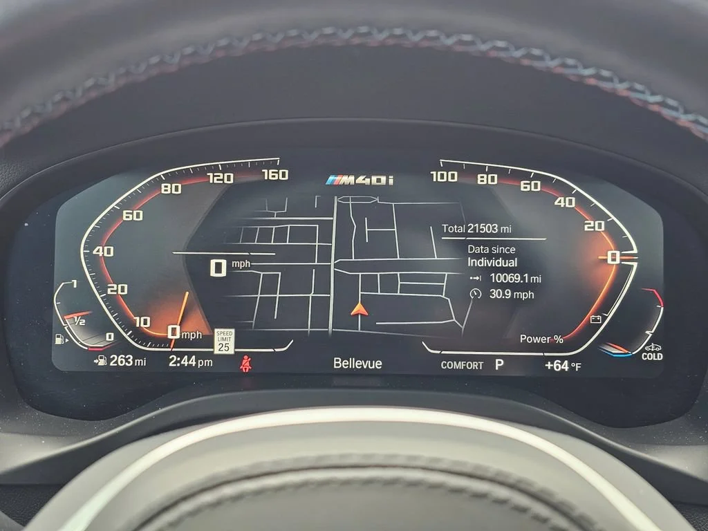 Used 2024  BMW M40i image 28