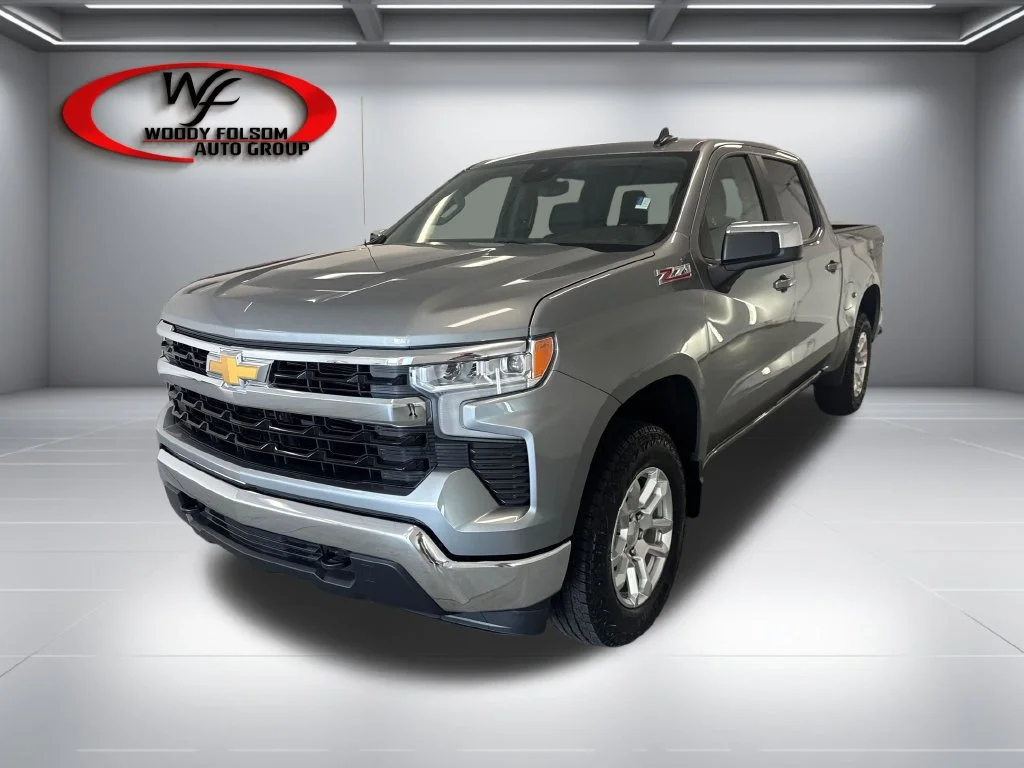 New 2026 Sterling Gray Metallic Chevrolet LT image 3