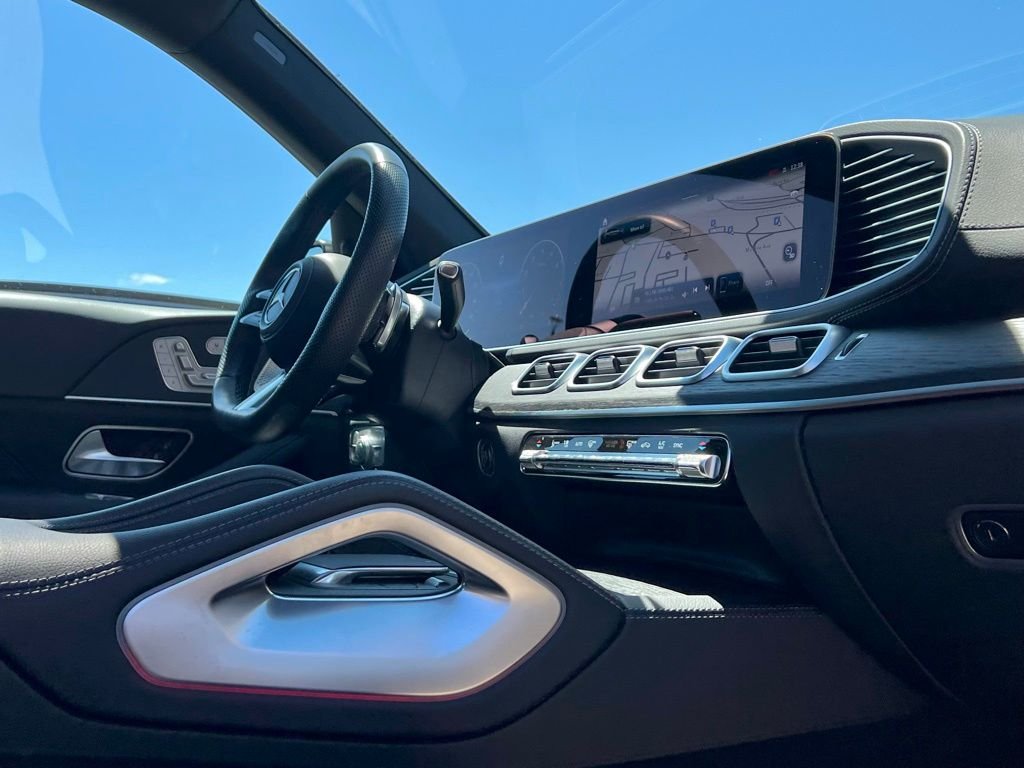 Certified Used 2024  Mercedes-Benz GLS 450 image 18