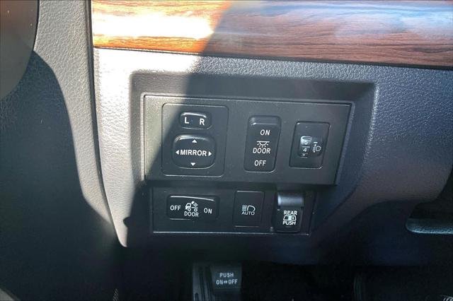 Certified Used 2021 ICE CAP Toyota  image 34