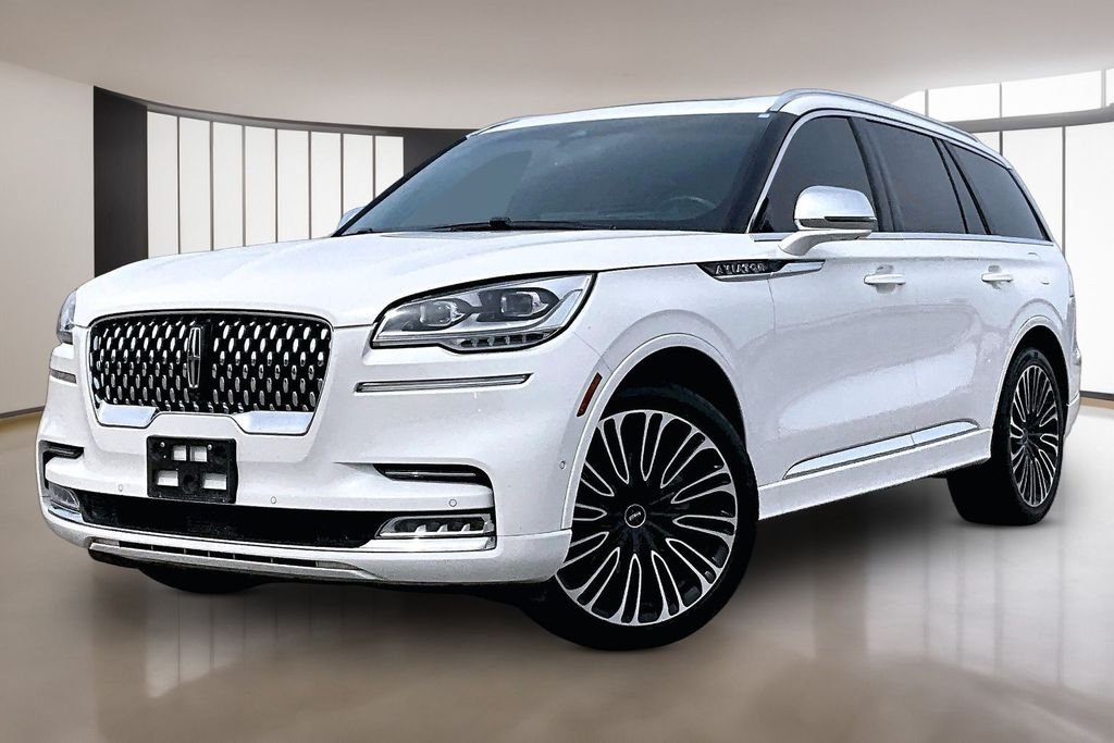 Used 2020 White Lincoln Black Label image 1