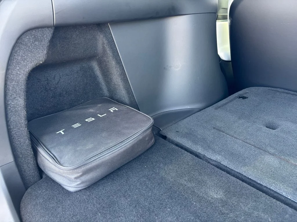 Used 2022 White Tesla Plaid image 41