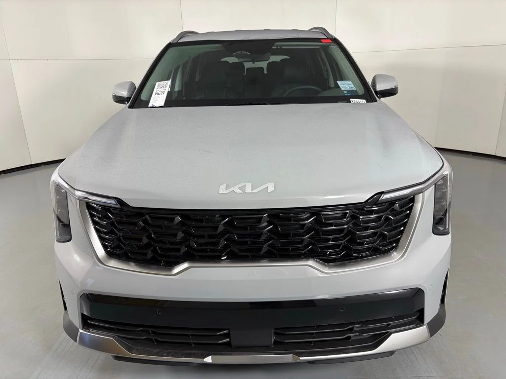 New 2026 Gray Kia S image 3