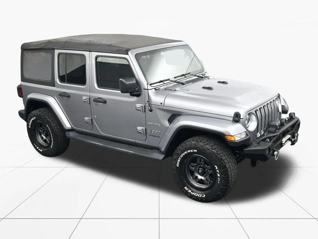 Used 2020 Billet Silver Metallic Jeep Unlimited Sahara image 26