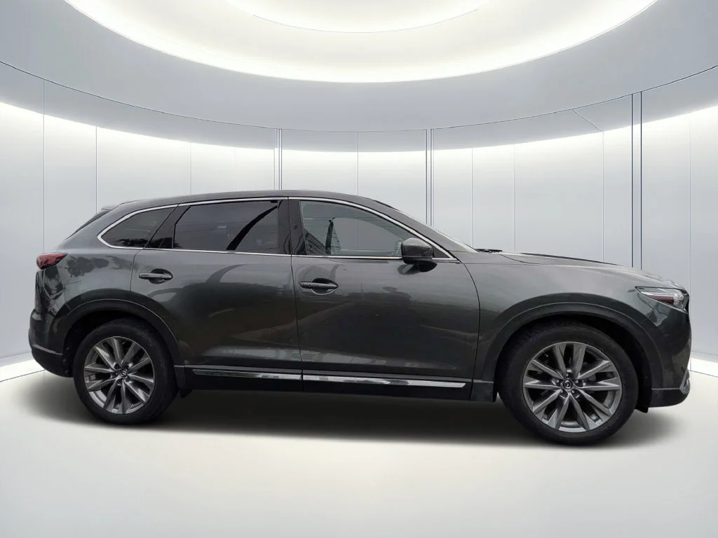 Used 2023 Gray Mazda Grand Touring image 3