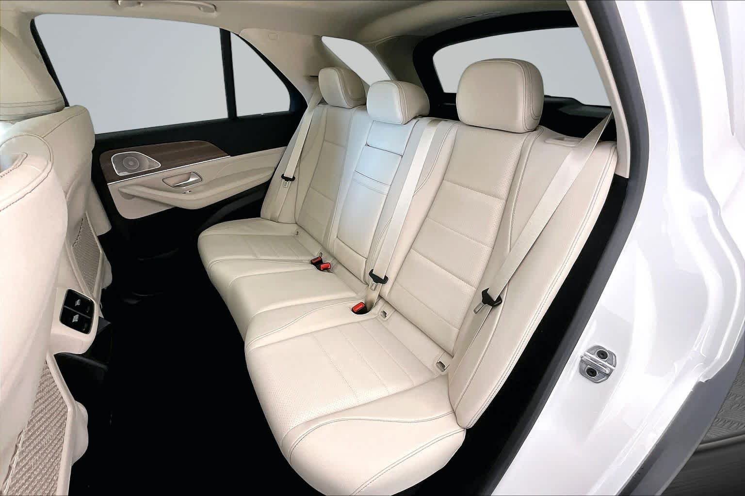 New 2026 Polar White Mercedes-Benz GLE 350 image 13