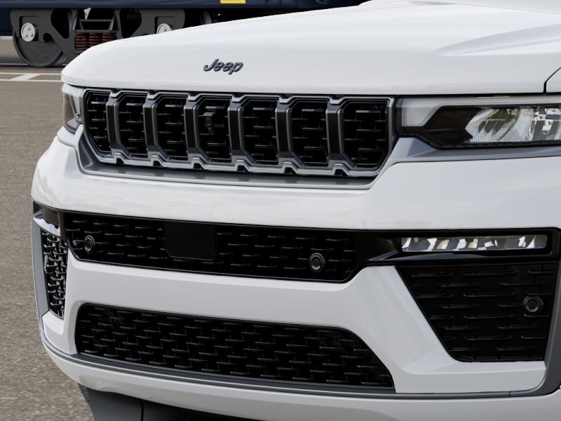 New 2027 Bright White Clear-Coat Paint Jeep Summit image 7