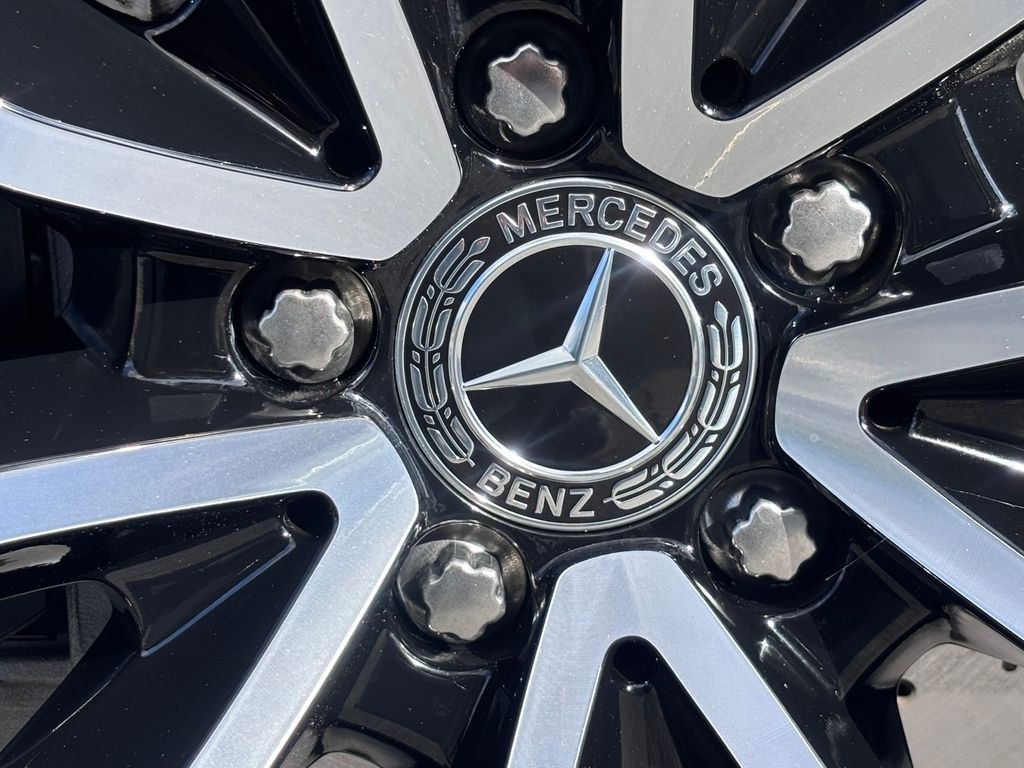 New 2026 Selenite Grey Metallic Mercedes-Benz GLS 450 image 12