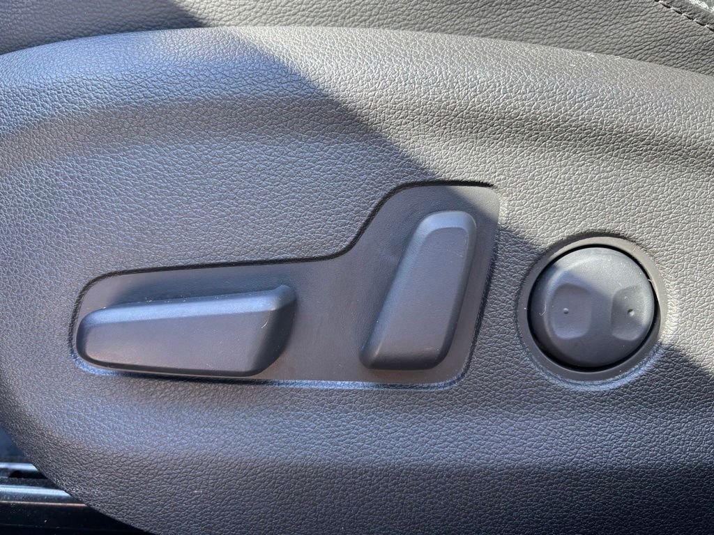 Used 2021 Gray Hyundai Ultimate image 19