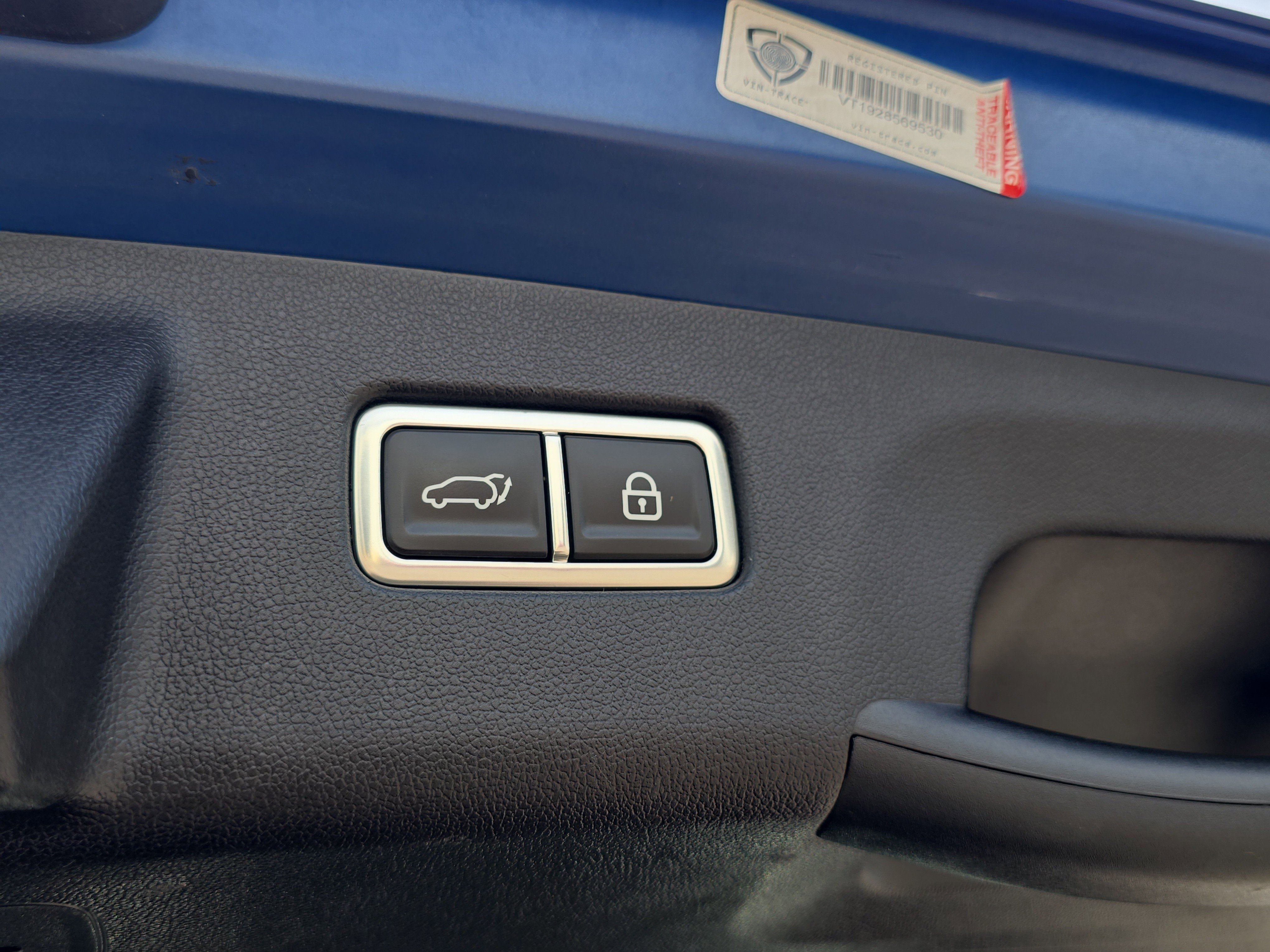 Certified Used 2022 Sapphire Blue Kia EX image 11