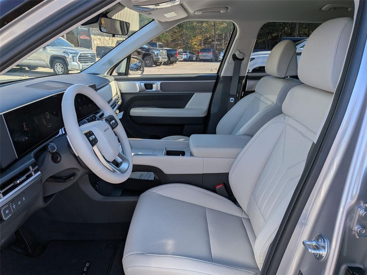 New 2026 Shimmering Silver Hyundai SEL image 14