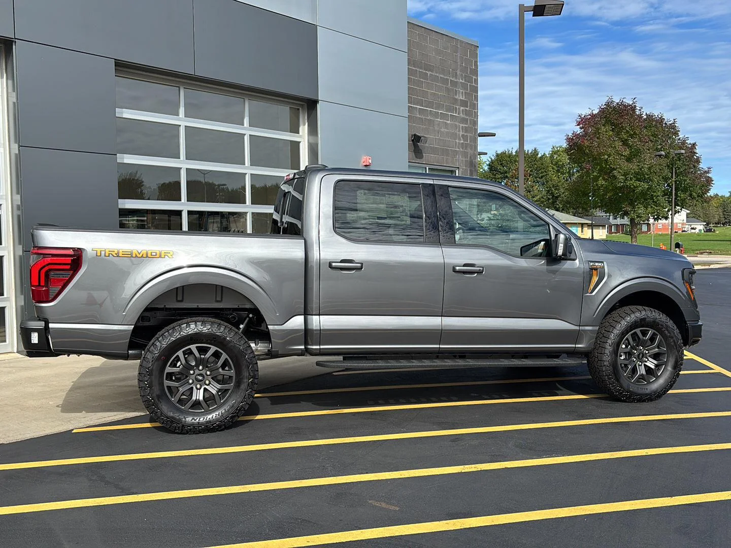 New 2026 Carbonized Gray Ford Tremor image 4